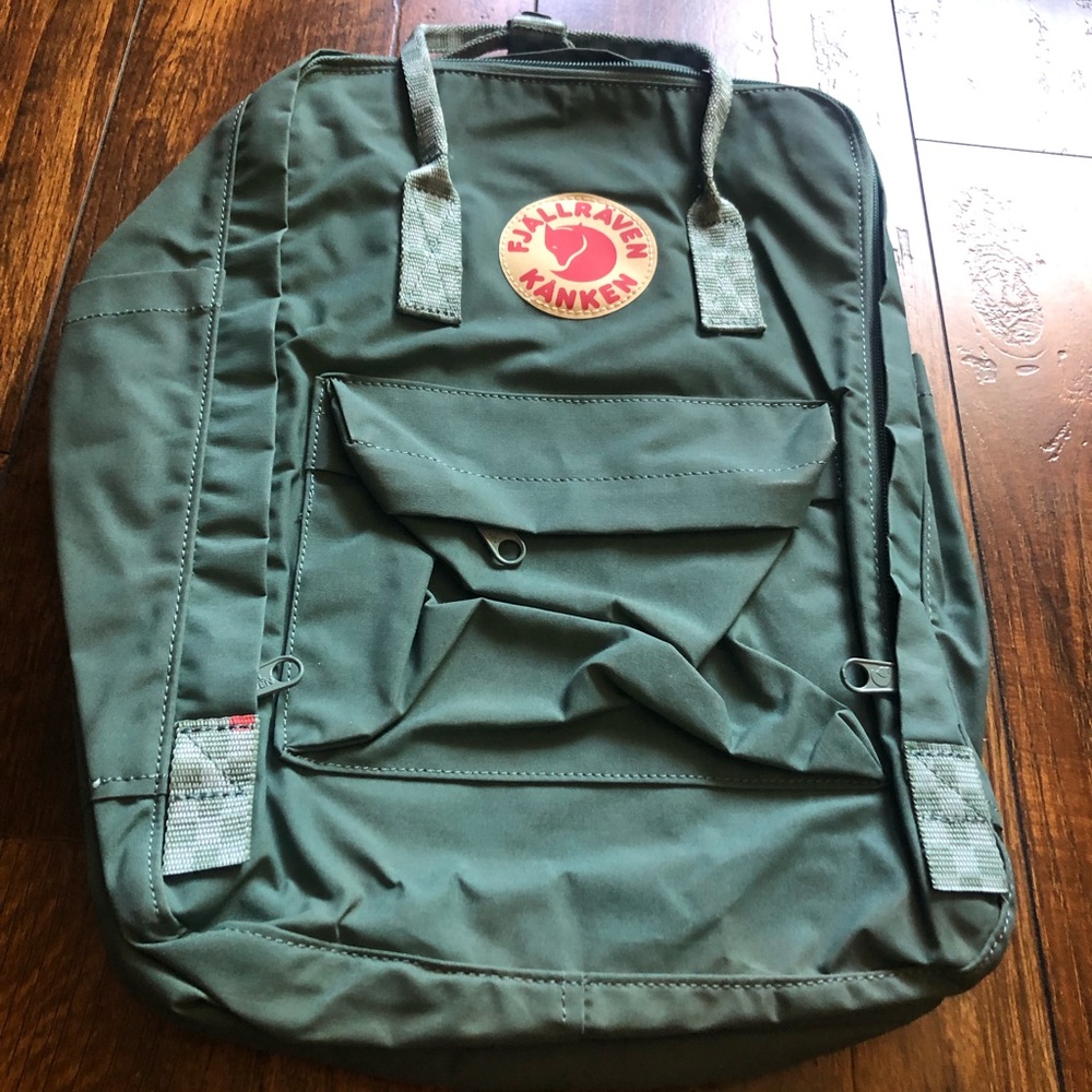 - Fjallraven Kanken laptop 15” backpack